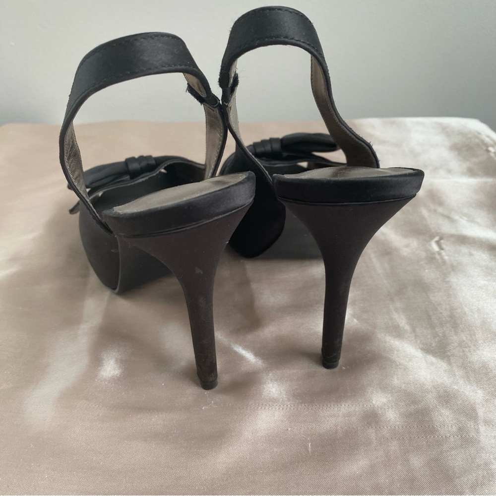 🌷 Black Slingbacks with Peep Toe Bow - Picture 5 of 6